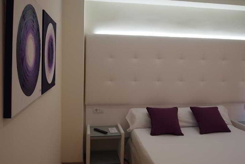 Hotel Albahia Alicante Oda fotoğraf