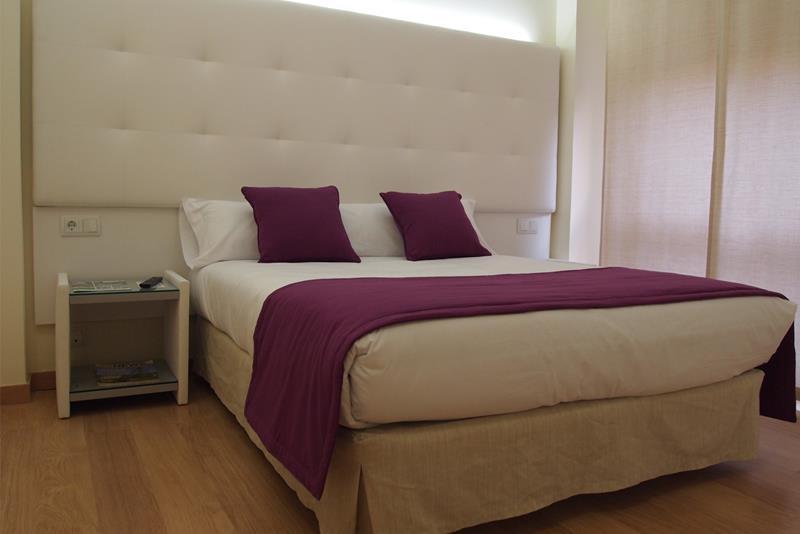 Hotel Albahia Alicante Oda fotoğraf
